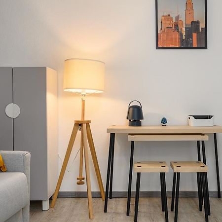 Апартаменты Insubria 8-3Sx - Monolocale Cool Милан Экстерьер фото